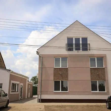 Domacin Komsijska Gostiona * Zrenjanin