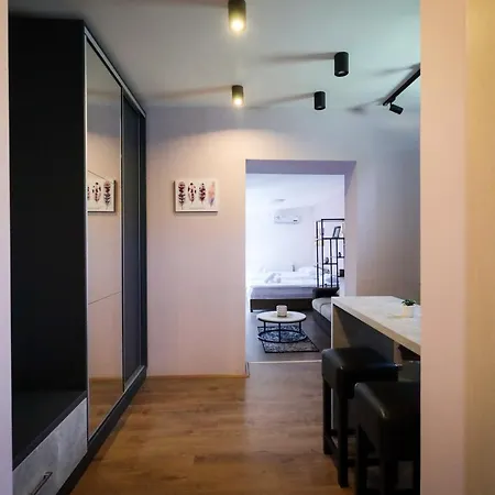 Domacin Komsijska Gostiona Bed & Breakfast