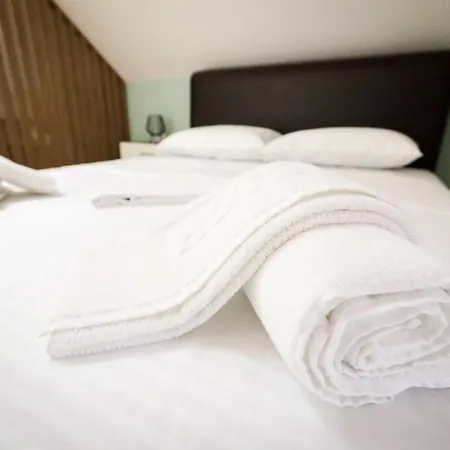 Domacin Komsijska Gostiona 4*