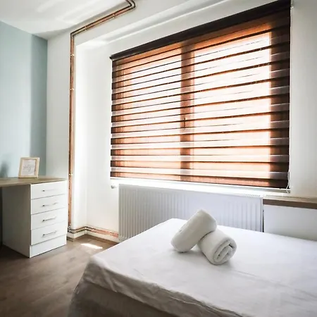 Domacin Komsijska Gostiona Bed & Breakfast Zrenjanin