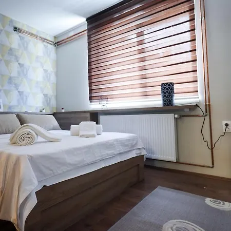 Domacin Komsijska Gostiona Bed & Breakfast