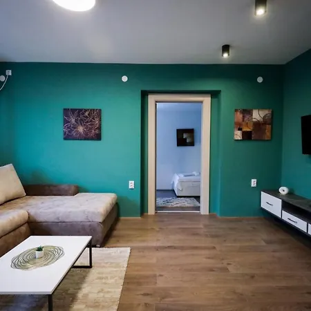 Domacin Komsijska Gostiona